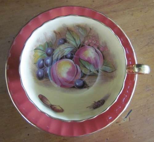 AYNSLEY TEA CUP and SAUCER Fruit Well known Artist DORIS JONES Beautiful and Scarce!!!
