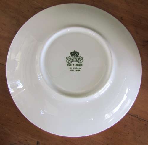 AYNSLEY TEA CUP and SAUCER Fruit Well known Artist DORIS JONES Beautiful and Scarce!!!