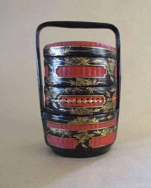 JAPANESE LUNCH BOX STACK=Red & Black=3 layers=ORIENTAL=CHINESE?
