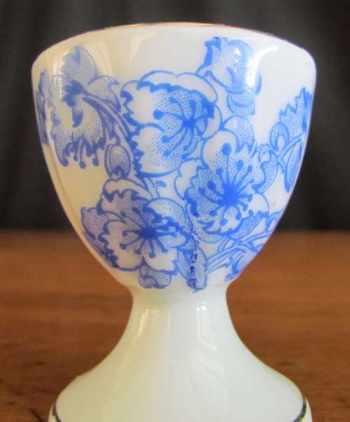 BLUE & WHITE=4 x BOILED EGG CUPS=TIEFENFURT=Germany=Stunning for Breakfast!!!!=CHINA BLAU=TUPPACK.