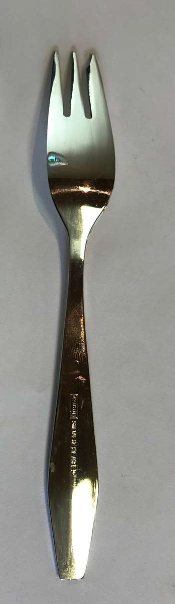 ROYAL ALBERT CAKE FORK=FLOWERS OF THE MONTH=JULY=SILVER PLATED=Maker - HCU.