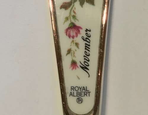 ROYAL ALBERT CAKE FORK=FLOWERS OF THE MONTH=NOVEMBER=SILVER PLATED=Maker - HCU.