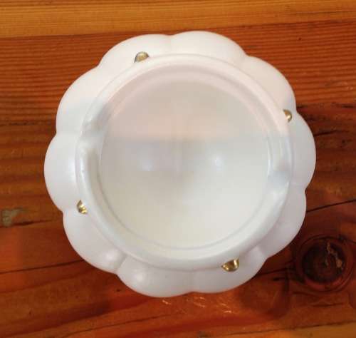 ASHTRAY=WHITE with GILT=S. COZETTE=MADE in FRANCE="Pour les Heritims"=Cigarettes=Smokers=UNUSUAL!!!!