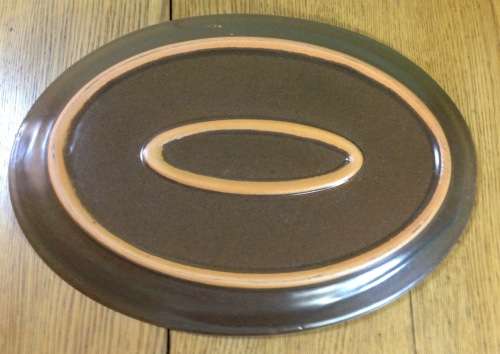 EARTHENWARE BROWN PLATTER - OVAL.