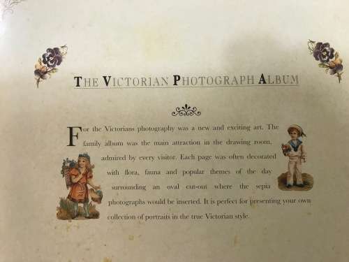 THE VICTORIAN PHOTOGRAPH ALBUM=PHOTO'S=1997.