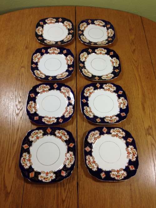 ROYAL ALBERT DERBY IMARI STYLE SQUARE ENTREE SALAD DESSERT PLATES x 8 CROWN CHINA 1917-1925 ENGLAND