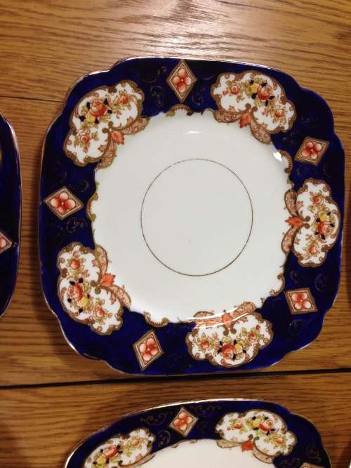 ROYAL ALBERT DERBY IMARI STYLE SQUARE ENTREE SALAD DESSERT PLATES x 8 CROWN CHINA 1917-1925 ENGLAND
