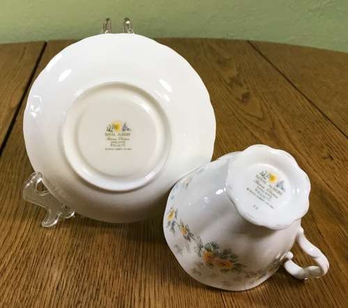 ROYAL ALBERT=BRONTE=DUO=TEA CUP + SAUCER=1st quality=Bone China=England.