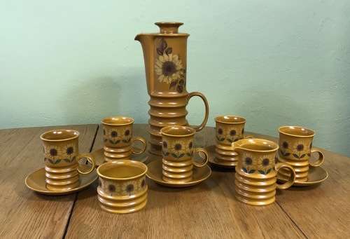 COFFEE SET=CARLTONWARE=CARLTON WARE=ART DECO=RETRO=SUNFLOWER DESIGN=2922=1960-70=14 pieces=UNUSUAL!!