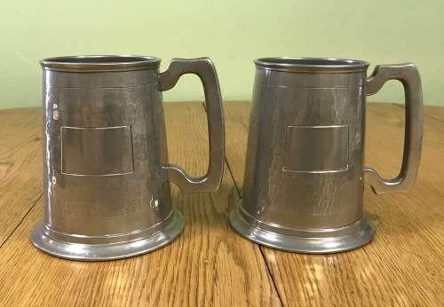 SERANCO PEWTER=LEAD FREE=TANKARDS x 2=BEER MUGS=HAMMERED PATTERN=BLANK SQUARE to ENGRAVE MESSAGE!!!!