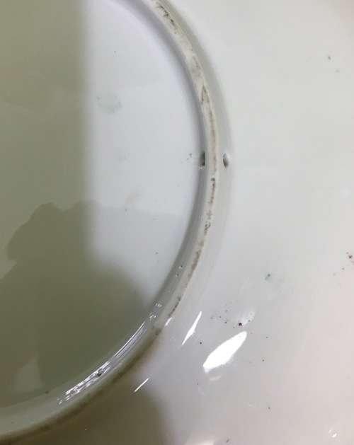 FAMILLE ROSE=CHARGER=LARGE BOWL=Made in MACAU=CHINA=CHINESE=ORIENTAL=FLOWERS=BUTTERFLIES=BIRDS=ROSE.