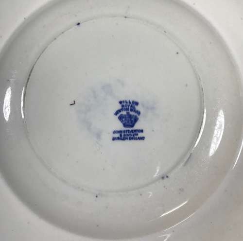 ROYAL VENTON WARE PLATE BURSLEM ENGLAND WILLOW PATTERN BLUE and WHITE STEVENTON + SONS ORIENTAL BIRD