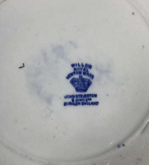 ROYAL VENTON WARE PLATE BURSLEM ENGLAND WILLOW PATTERN BLUE and WHITE STEVENTON + SONS ORIENTAL BIRD