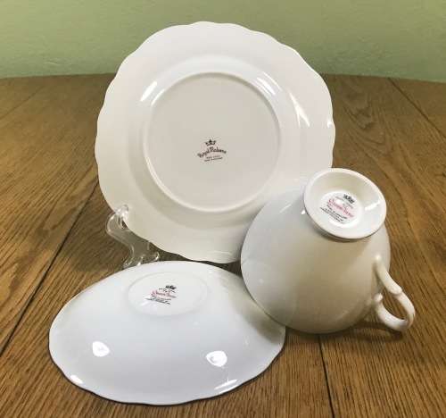 QUEEN ANNE=RIDGWAY POTTERIES=TRIO=TEA CUPS=SAUCERS=ROYAL MALVERN CAKE/SIDE PLATES=