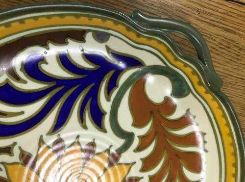 GOUDA ROYAL Zuid Holland BOWL PLATE CHARGER 1948 3236 544? DAHLIA PATTERN FLOWERS FLORAL 3 HANDLES.