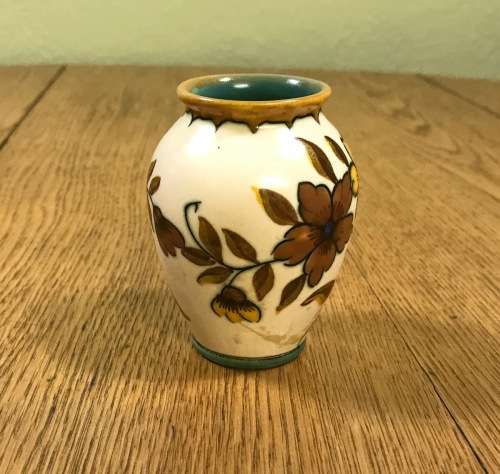 GOUDA HOLLAND SMALL VASE 1939 JULY(5) 2854 TALA PATTERN FLOWERS FLORAL STUNNING PIECE!!!