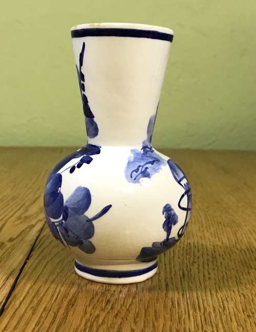 BUD VASE PORCELAIN BLUE AND WHITE WINDMILL BIRDS FLOWERS TREES PLANTS Please Read notes....