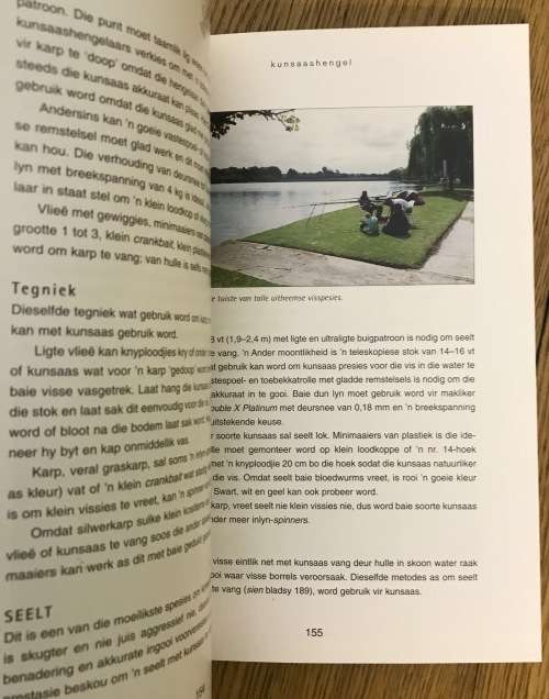 VARSWATER HENGEL IN SUID AFRIKA SEAN MILLS 2000 1st EDITION ANGLING FRESHWATER FISHING TIGER FISH