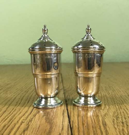 PEPPER SHAKERS x pair (2) STERLING SILVER BIRMINGHAM 1941 ERNEST W. HAYWOOD ENGLAND GREAT BRITAIN