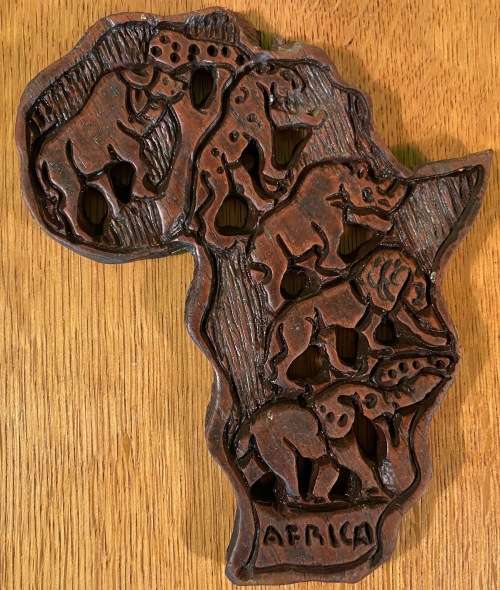AFRICA MAP on WOOD with BIG FIVE - ELEPHANT, LION, RHINO, LEOPARD, BUFFALO - WALL HANGING.
