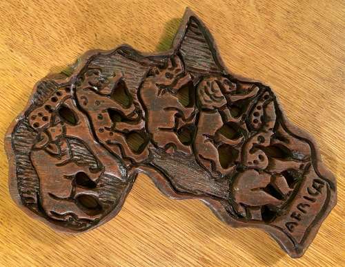 AFRICA MAP on WOOD with BIG FIVE - ELEPHANT, LION, RHINO, LEOPARD, BUFFALO - WALL HANGING.