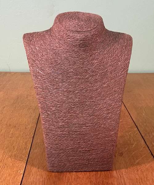 JEWELLERY NECKLACE CHOKER PENDANT DISPLAY MANNEQUIN / BUST / STAND NATURAL PAPER TWINE COLOUR CURVED