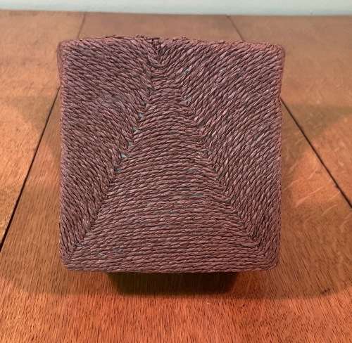 JEWELLERY NECKLACE CHOKER PENDANT DISPLAY MANNEQUIN / BUST / STAND NATURAL PAPER TWINE COLOUR CURVED