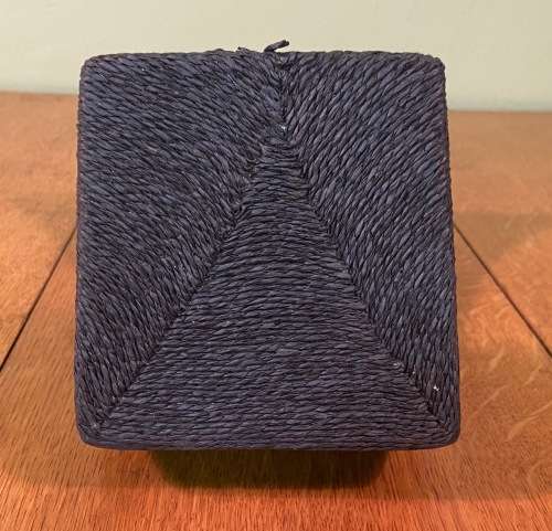 JEWELLERY NECKLACE CHOKER PENDANT DISPLAY MANNEQUIN / BUST / STAND NATURAL PAPER TWINE COLOUR CURVED