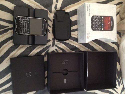 Blackberry Bold 9930