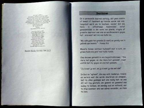 Herman Uys - GOD SE APTEEK. Sagteband. 30 x 21 cm. 12e druk 2007.