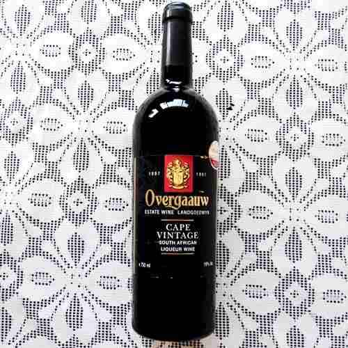 OVERGAAUW ESTATE WINE. Cape Vintage Liqueur Wine. 750 ml. 1997 Vintage.