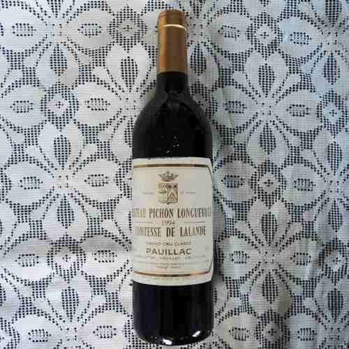 CHATEAU PICHON LONGUEVILLE. COMTESSE DE LALANDE. Classic Pauillac. 750 ml. 1994 vintage French wine.