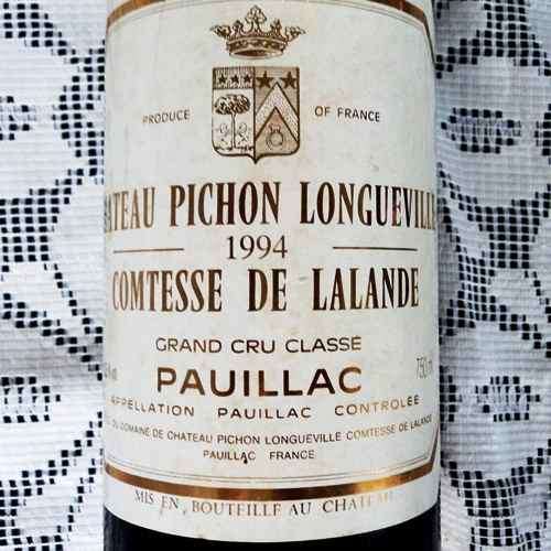 CHATEAU PICHON LONGUEVILLE. COMTESSE DE LALANDE. Classic Pauillac. 750 ml. 1994 vintage French wine.