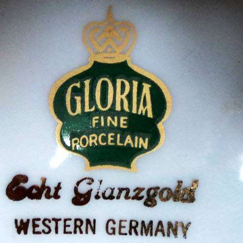 GERMAN BONE CHINA BON - BON DISH WITH HANDLE. Gloria Fine Porcelain. `Bayreuth` - Bavaria.