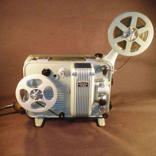 PROJECTOR. 8 mm. ZEISS IKON. (With extras)