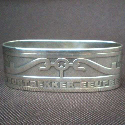 VOORTREKKER EEUFEES (1838 - 1938). Silwer servetring. Skaars!