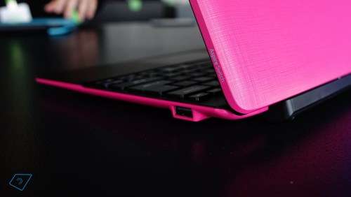 Aspire Switch 10E Pink 2-in-1 Pink Notebook (Demo Unit)