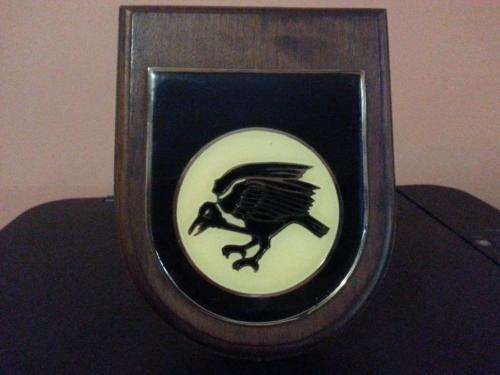 31 Battalian Bonny With Original Badge And Desk Or Wall Plaque Of Unit