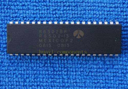 6502 Microprocessor unit used in many vintage computers.
