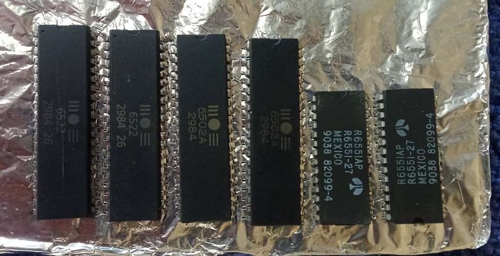 Vintage 6502 microprocessor and support chips.