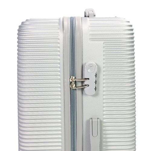 3 Piece Luggage Set - wheel prob