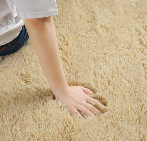 Light fluffy shaggy rug/carpet - Beige 200CM X 150CM