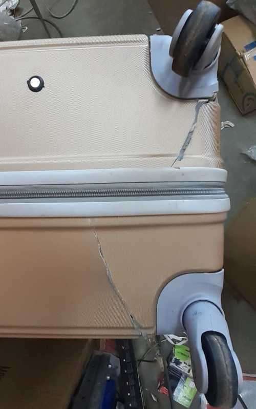 Hard Outer Shell Travel Luggage Set - 3 Piece - Gold