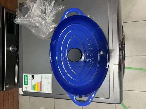 Gourmand - 7 Litre Oval Cast Iron Casserole - Blue - LID SLIGHTLY CHIPPED