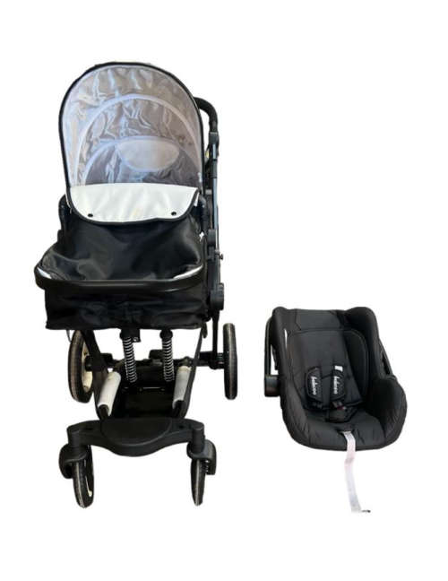 Belecoo 3 in 1 Baby Pram Stroller with Car Seat  Black & White - DISPLAY UNIT