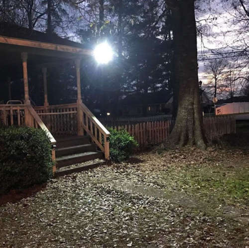 300W Remote Controlled LED Solar Street Light PI-195