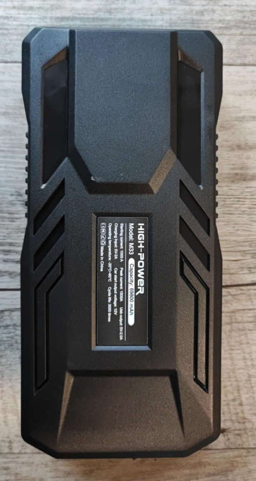 High Power Automobile Emergency 300Amp Jump Starter Power Supply NG-111