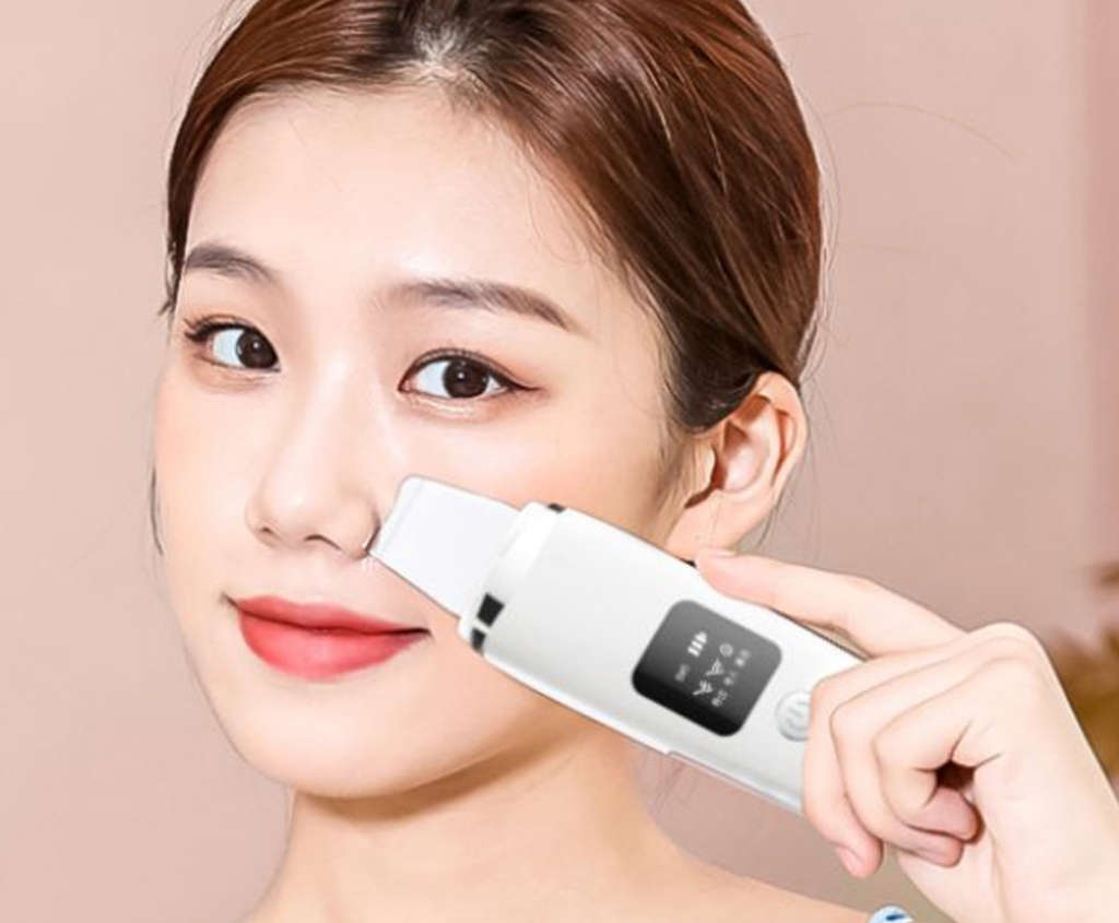 Ultrasonic Ion Facial Pore Cleaner