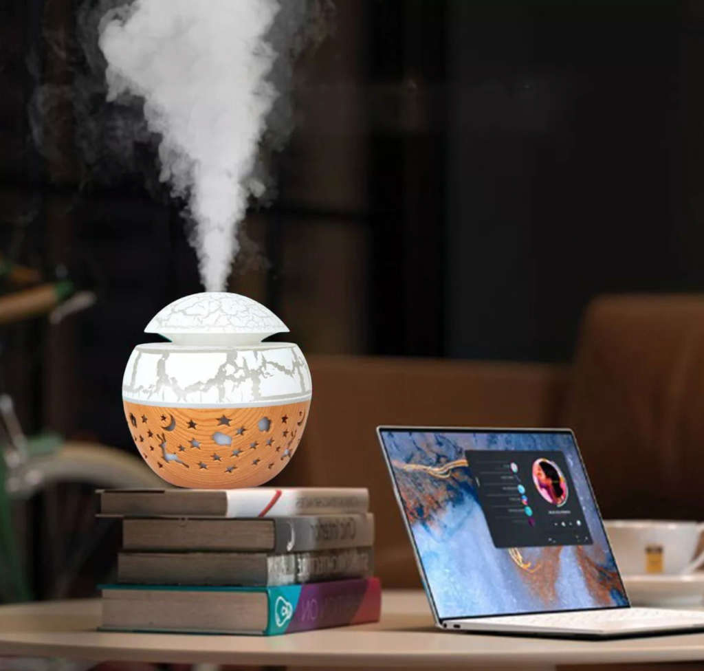 Daska Aroma Diffuser Air Humidifier With 7 Colour Changing LED Night Light - White/Brown