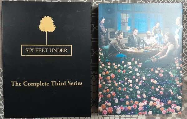 Six Feet Under - Complete Series DVD box set (Seasons 1 to 5, 24 disc set)